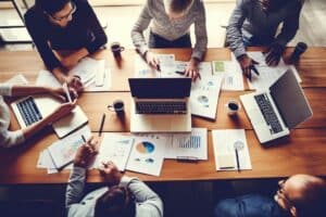 Navigate The Digital Landscape: Expert Guidance From A Marketing Consultant