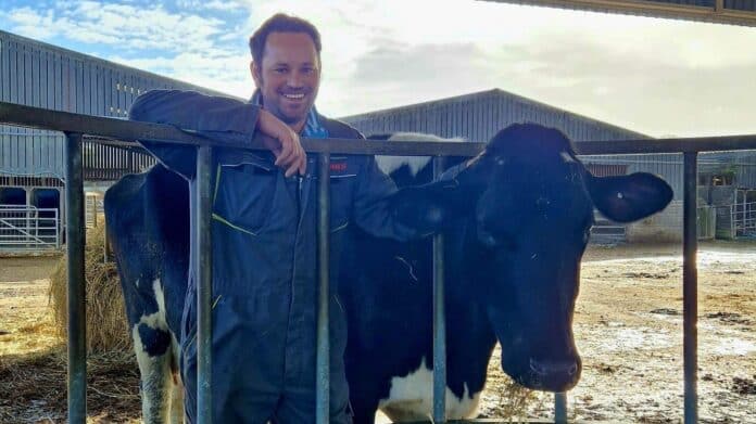 A Man Pretends to Be a Cow: What’s the Real Matter?