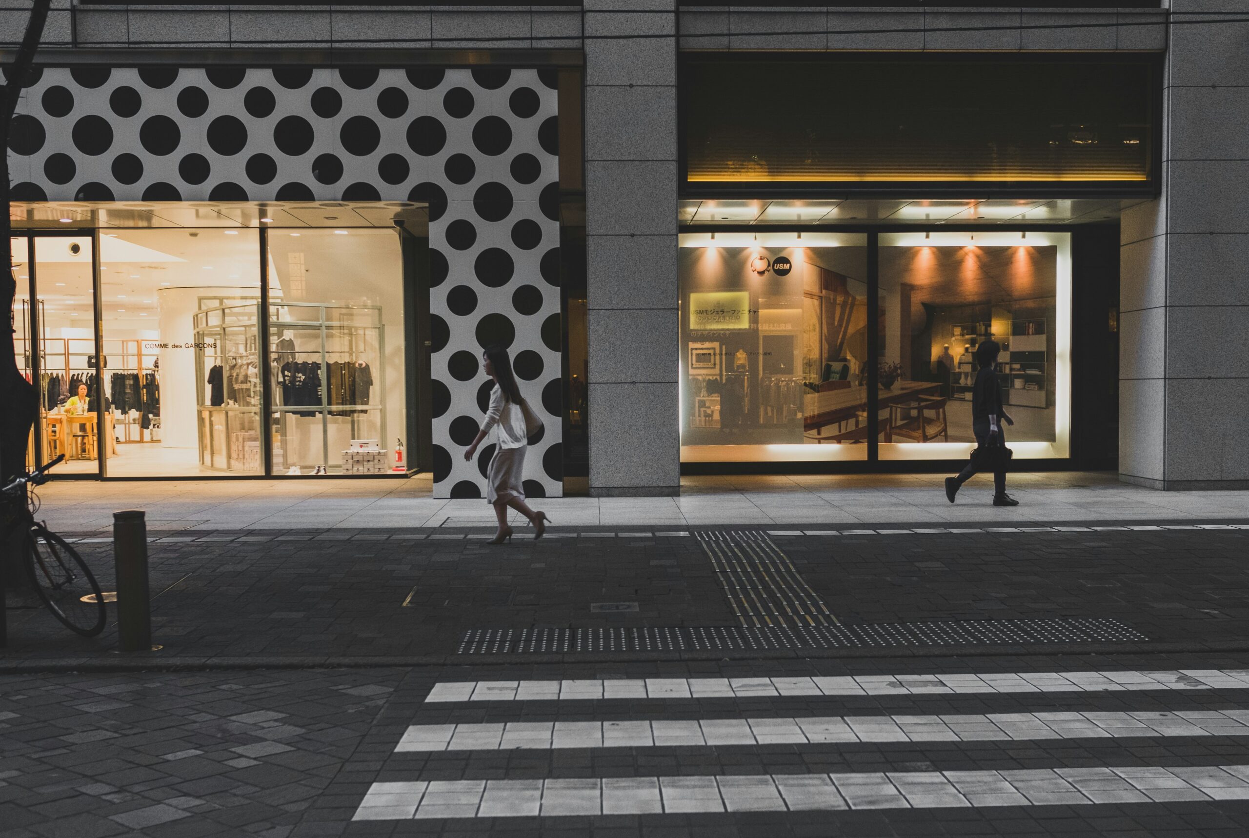 simon launay 9J1EwaanAcw unsplash scaled