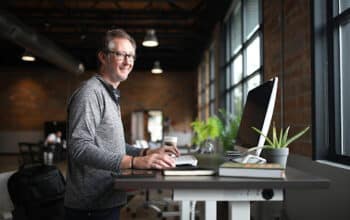 Five Basic Steps to Set Up Your First Business