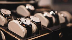 Checklist to Choose E-commerce Website for Your Watch Business